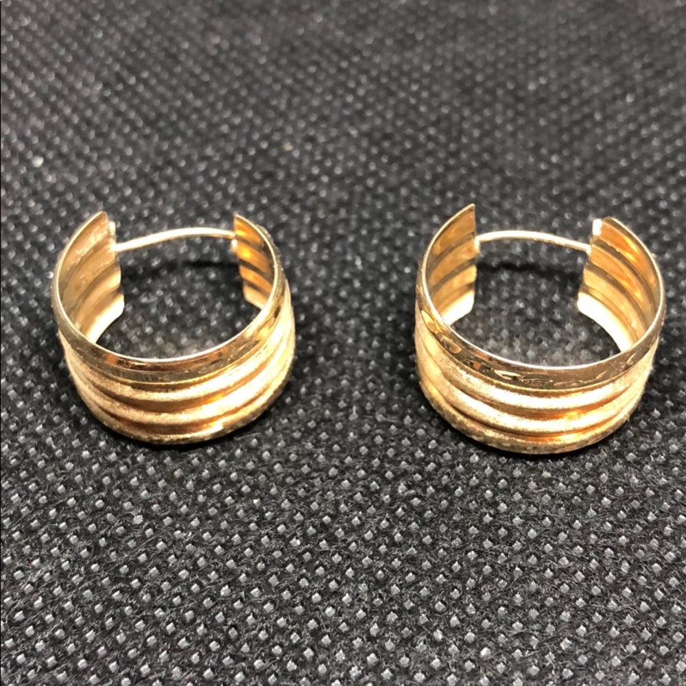 OTC 14k gold hoops earrings